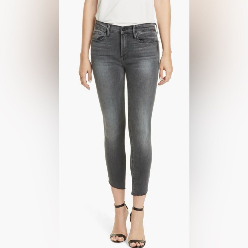Frame Le Skinny de Jeanne Raw Hem Ankle Jeans in Black Grey Kinder, Size‎ 28